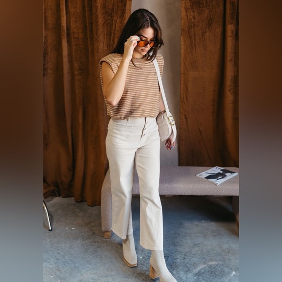 Casual Tan Camel Striped Padded Shoulder Sleeveless Tank - Picture 3 of 12